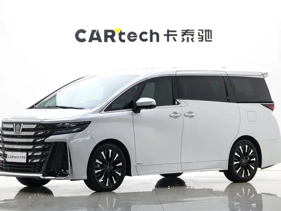 Toyota Vellfire 2024 — фото 13