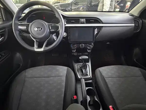 Kia K2 2017