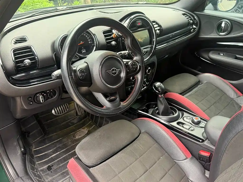 MINI Clubman 2019 — фото 15
