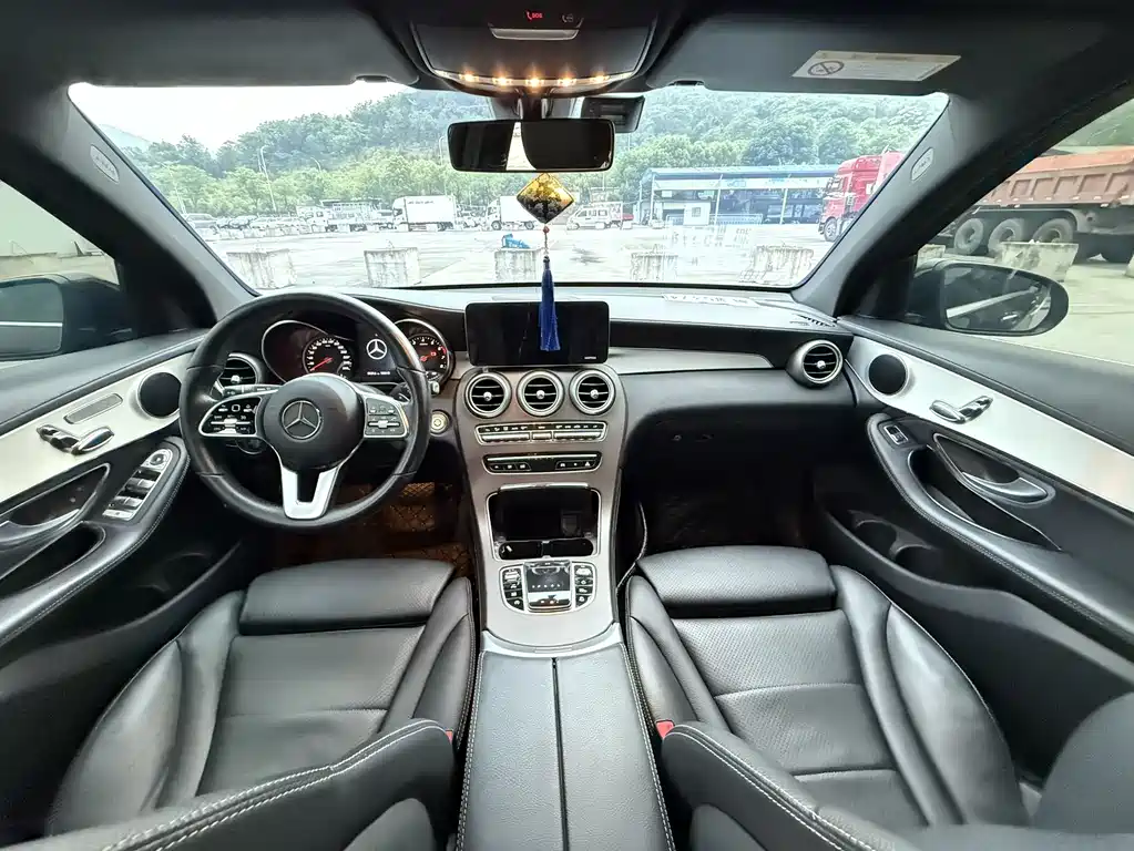 Mercedes-Benz GLC 2019