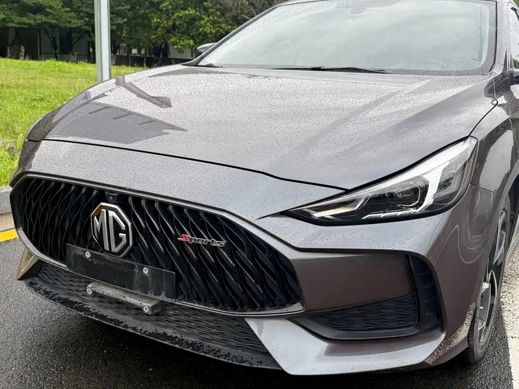 MG MG5 2021