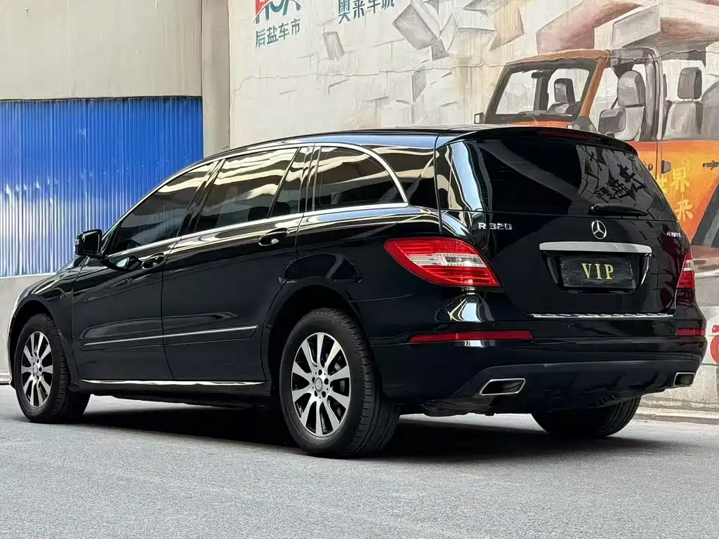 Mercedes-Benz R-Class 2016 — фото 4