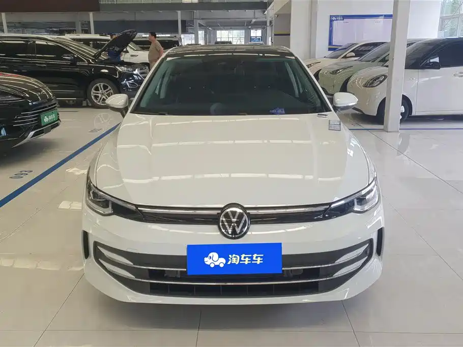 Volkswagen Golf 2026