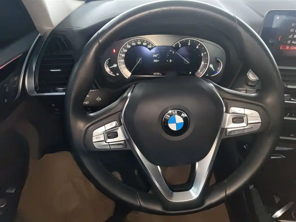 BMW X3 2019 — фото 11