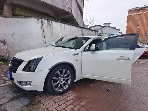 Cadillac CTS 2008