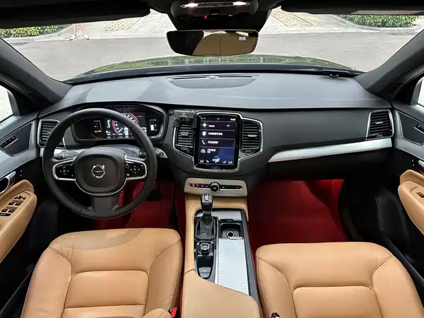 Volvo XC90 2017