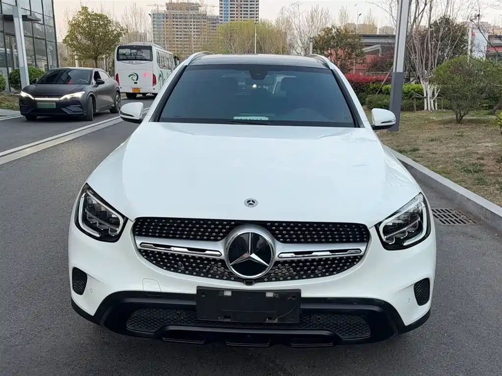 Mercedes-Benz GLC 2021 — фото 3