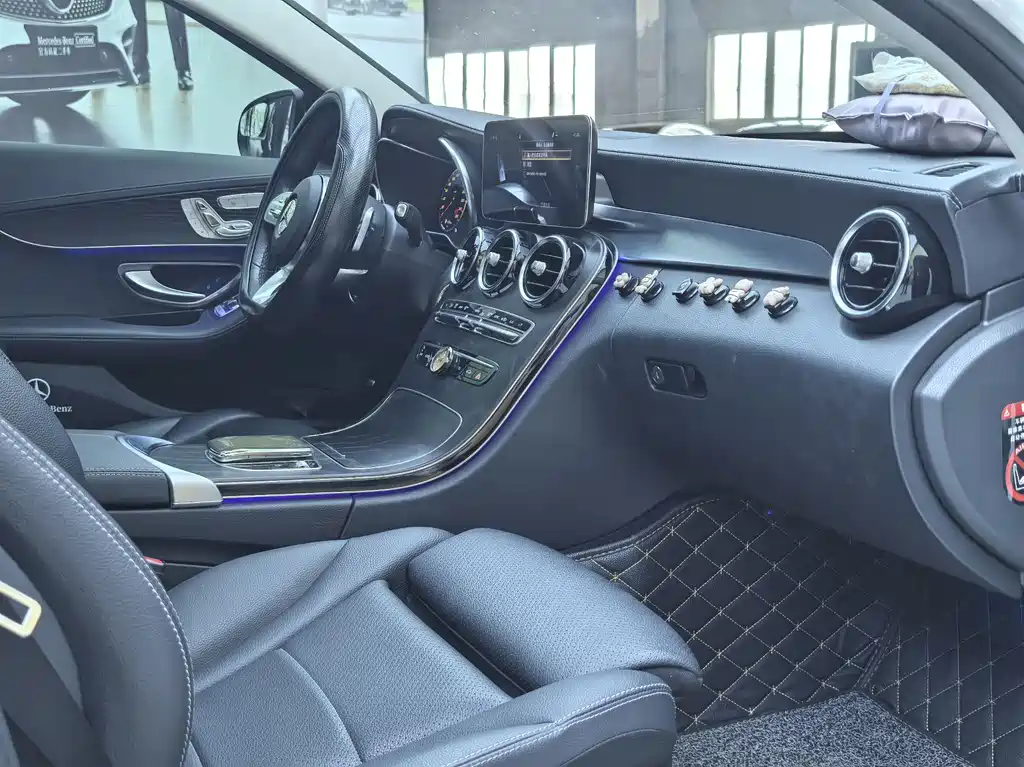 Mercedes-Benz C-Class 2020 — фото 22