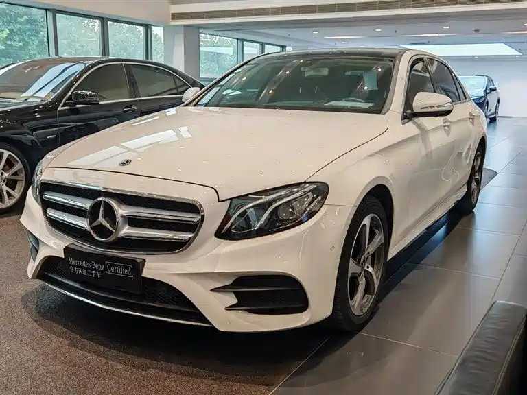 Mercedes-Benz E-Class 2019 — фото 1