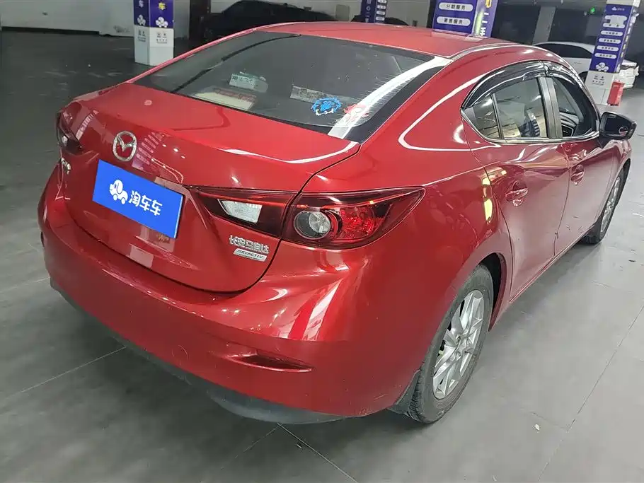 Mazda 3 Axela 2016