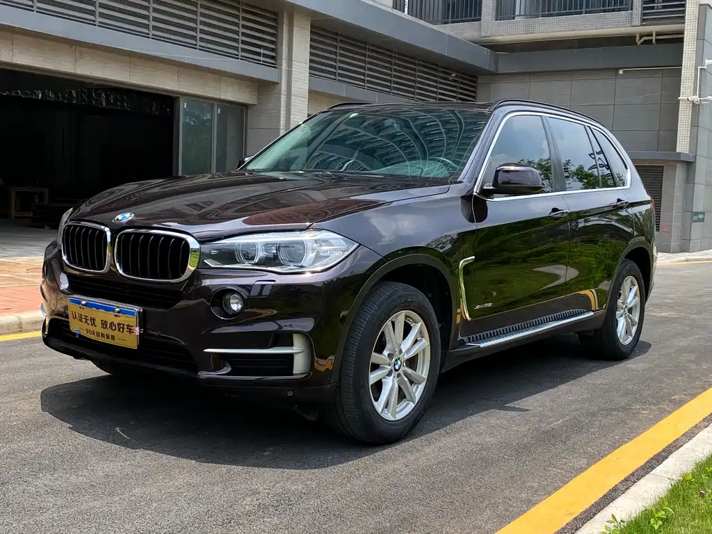BMW X5 2015 — фото 1