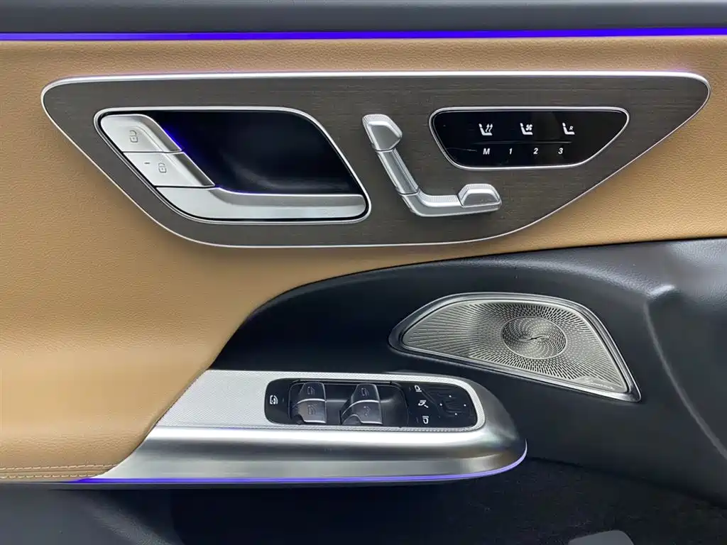 Mercedes-Benz E-Class 2026 — фото 27