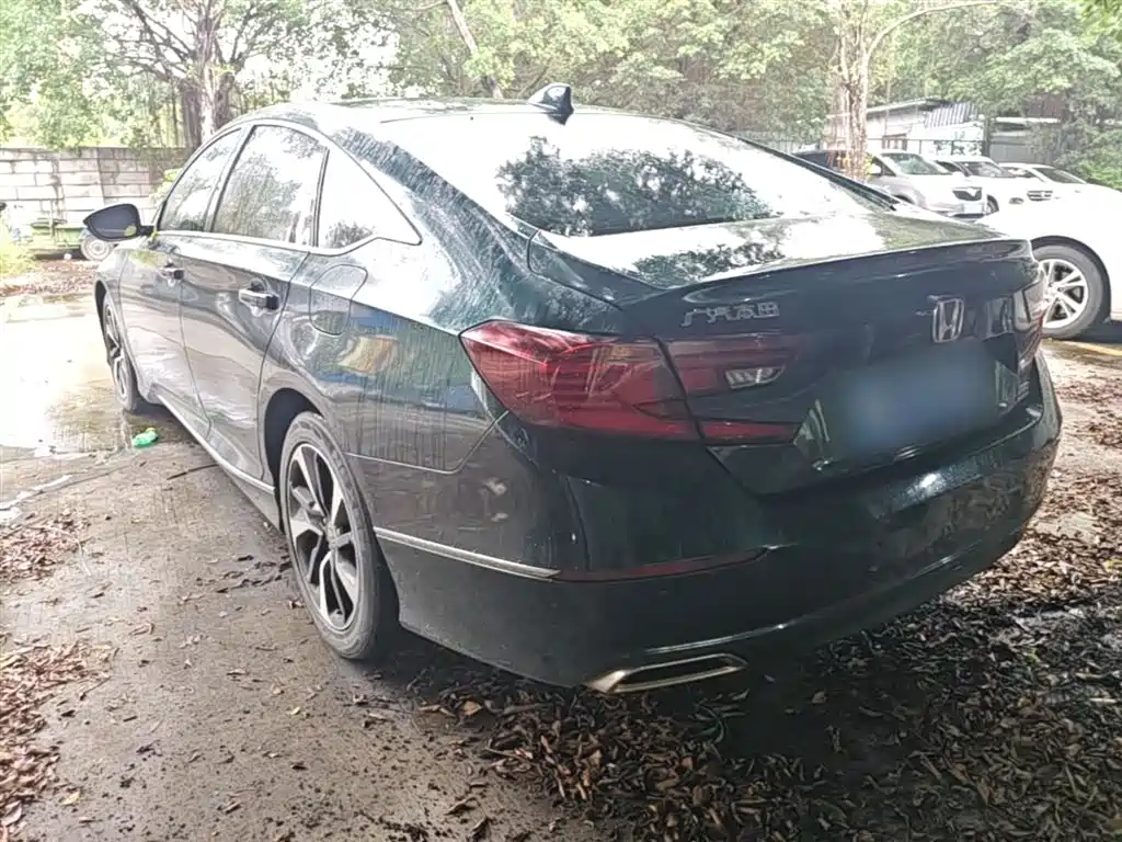 Honda Accord 2018 — фото 5