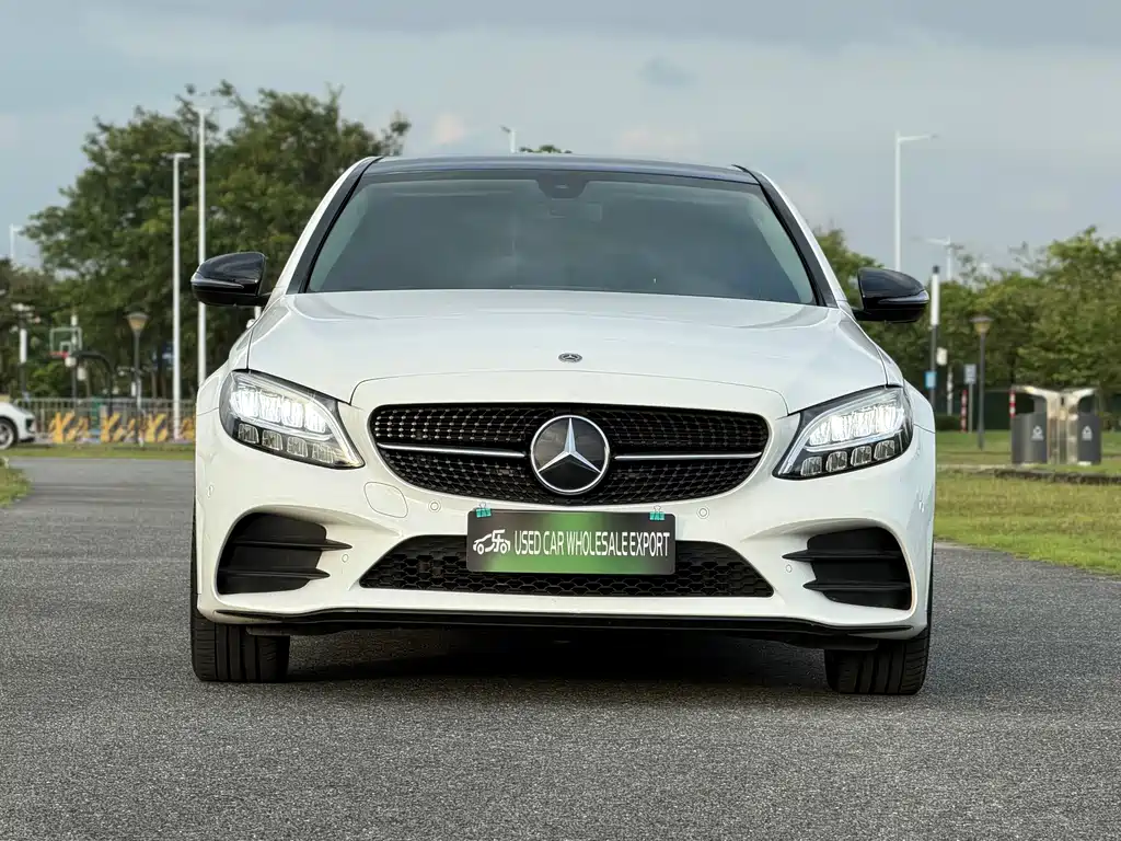 Mercedes-Benz C-Class 2020