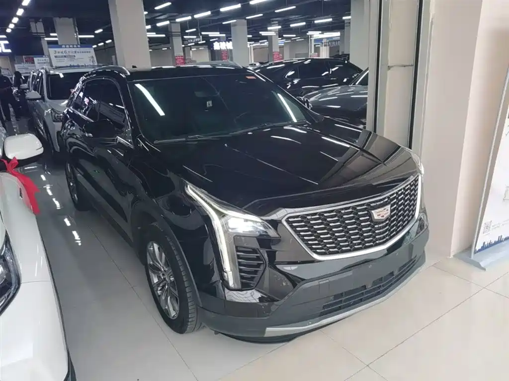 Cadillac XT4 2020 — фото 4