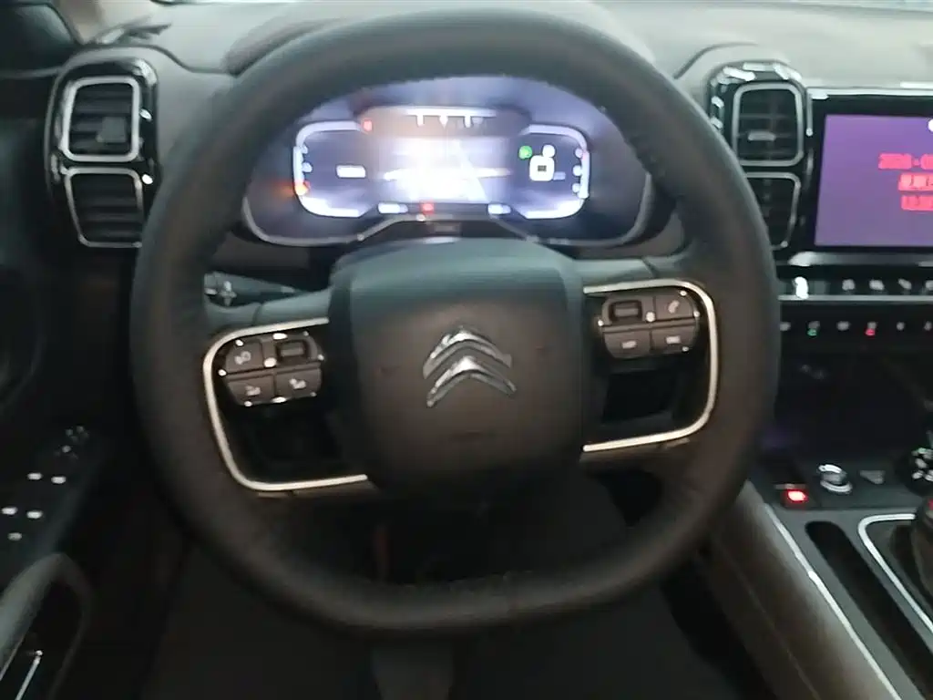 Citroen C5 AIRCROSS 2019 — фото 11