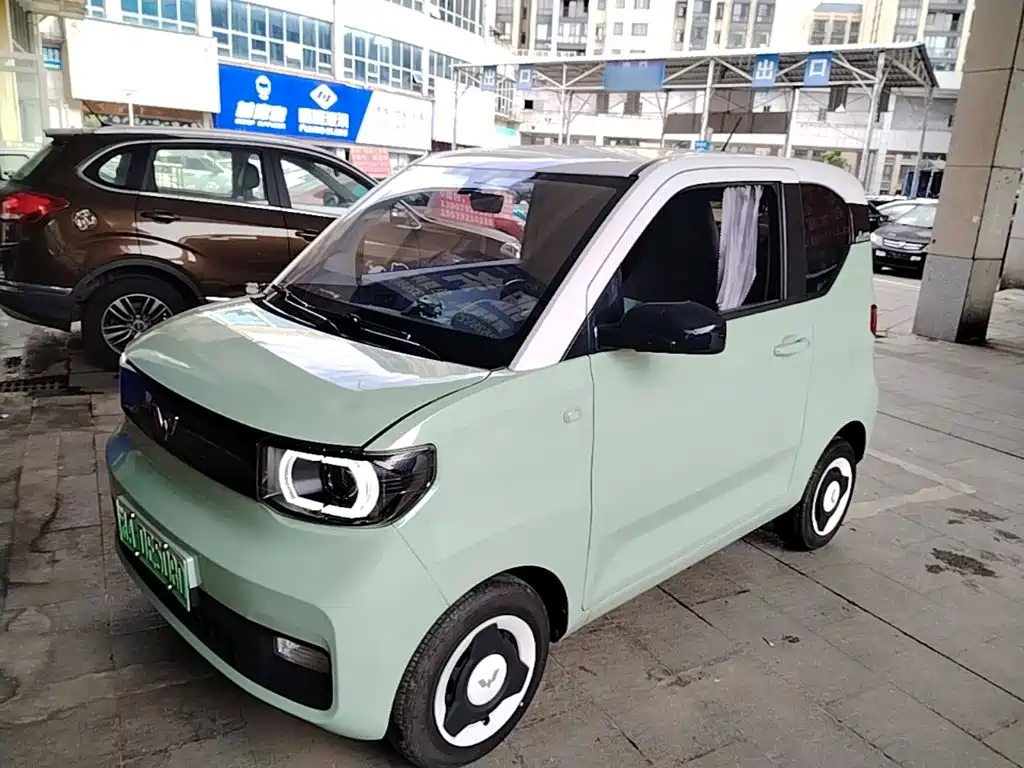 Wuling MINIEV 2021 — фото 1