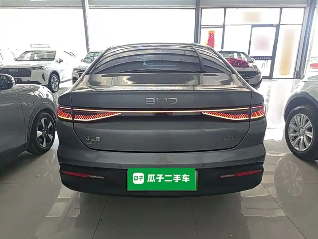 BYD Seal 05 DM-i 2025 — фото 6