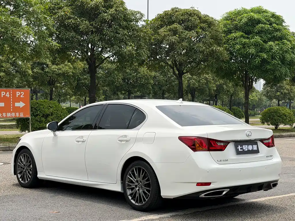 Lexus GS 2013 — фото 13