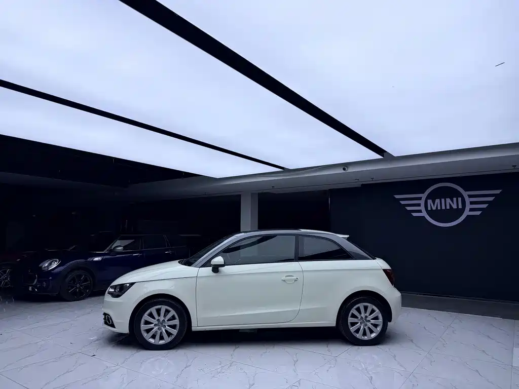 Audi A1 2012