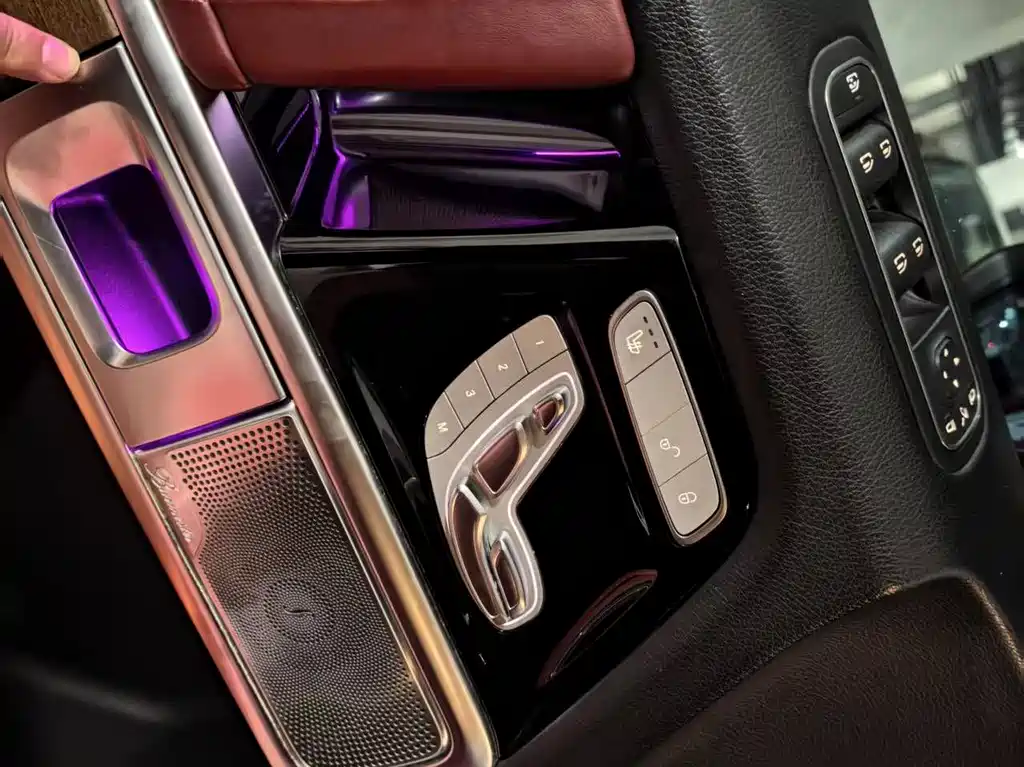 Mercedes-Benz G-Class 2020 — фото 10