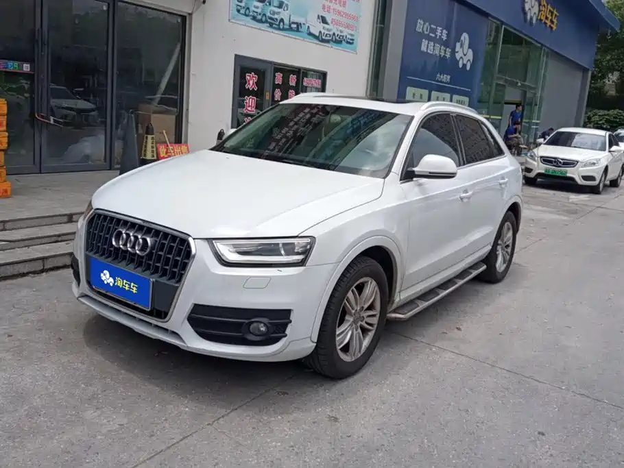 Audi Q3 2015