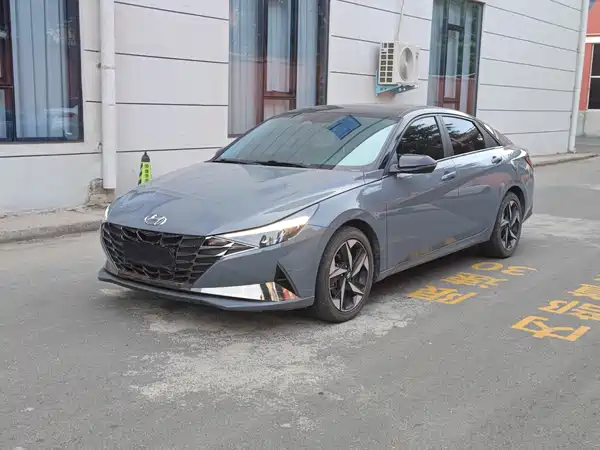 Hyundai Elantra 2023