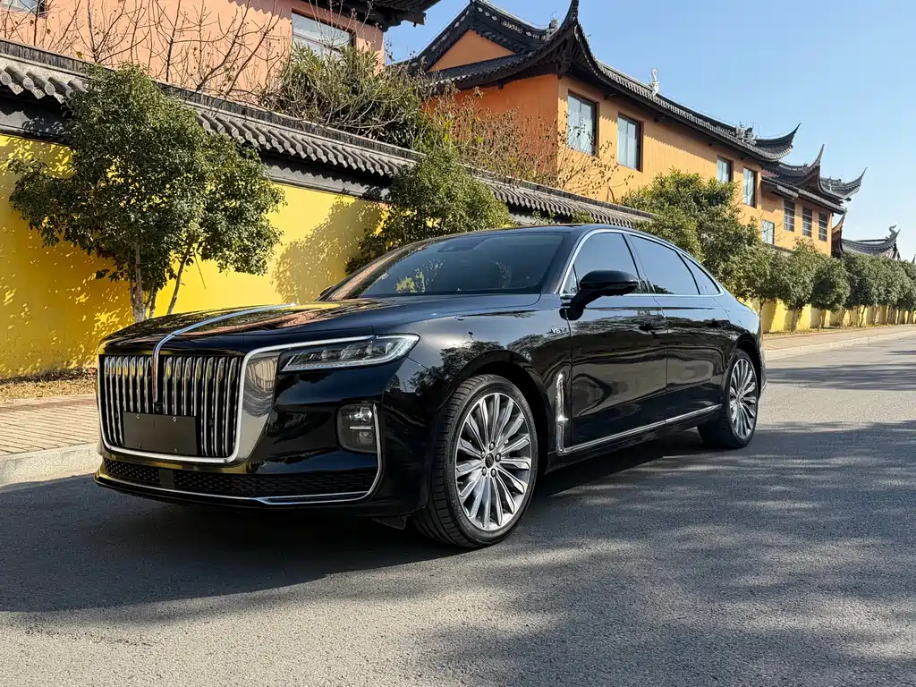 Hongqi H9 2021 — фото 1