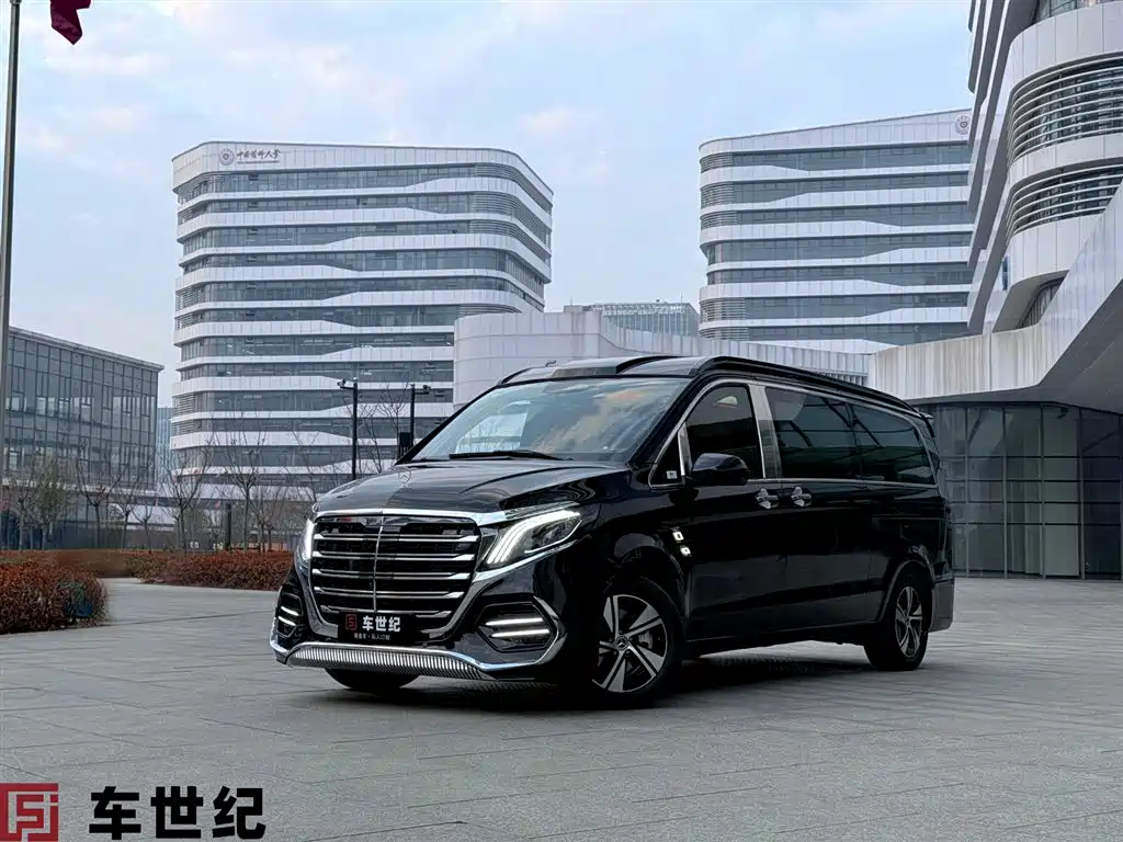 Mercedes-Benz Vito 2025 — фото 1