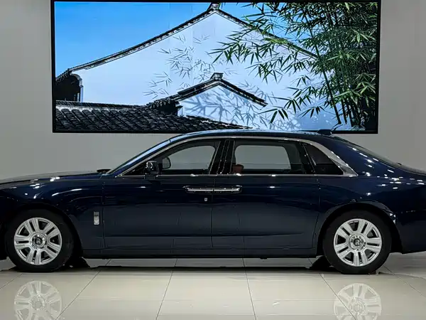 Rolls-Royce Ghost 2022