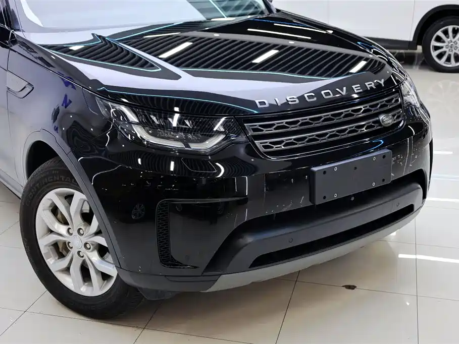Land Rover Discovery 2018 — фото 11
