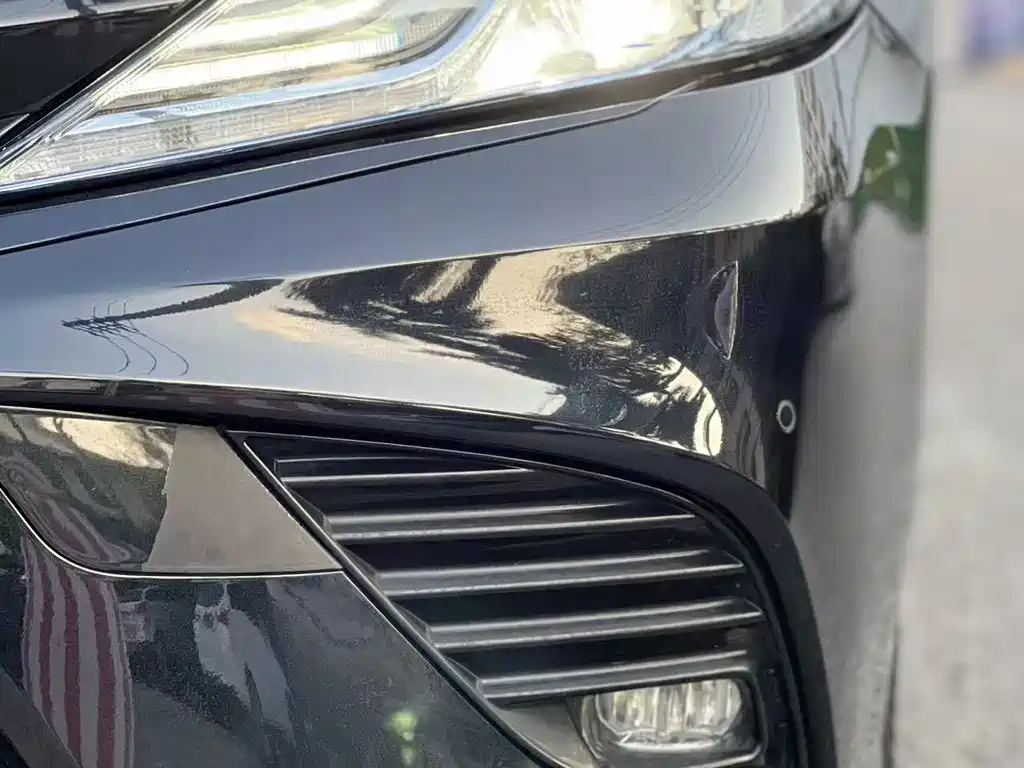 Toyota Camry 2019 — фото 4