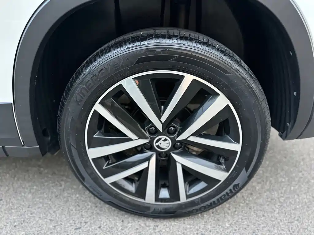 Skoda Kamiq 2022 — фото 12