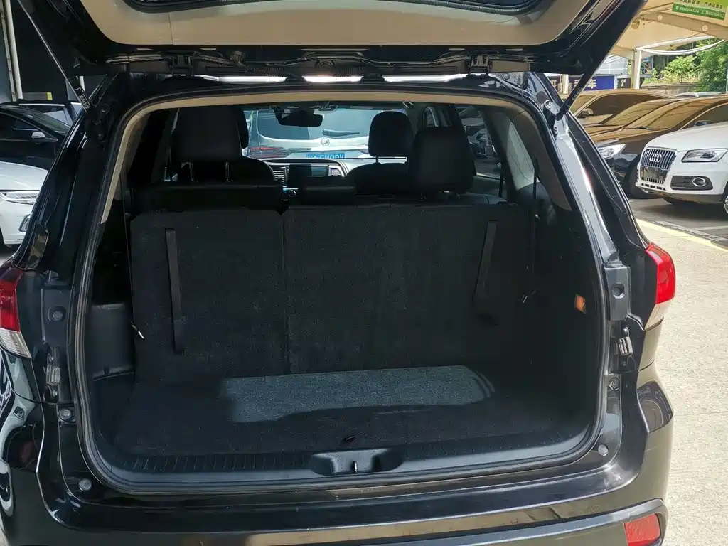Toyota Highlander 2019 — фото 16