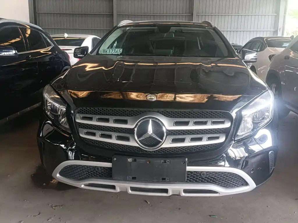 Mercedes-Benz GLA 2017 — фото 2