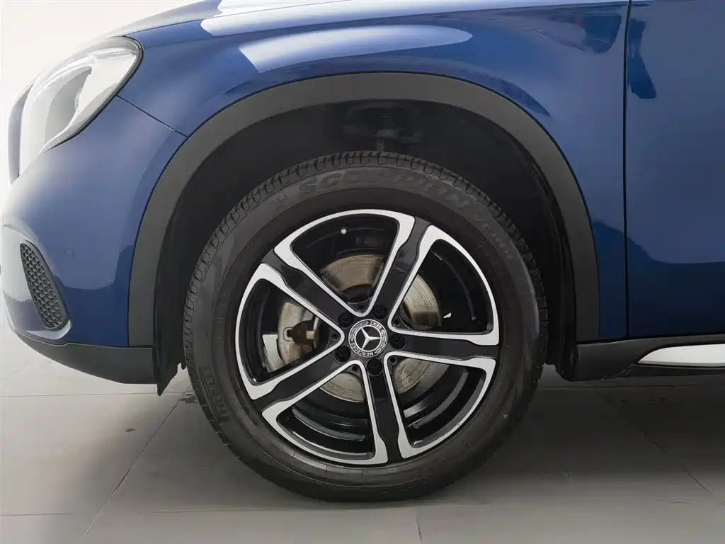 Mercedes-Benz GLA 2019 — фото 17
