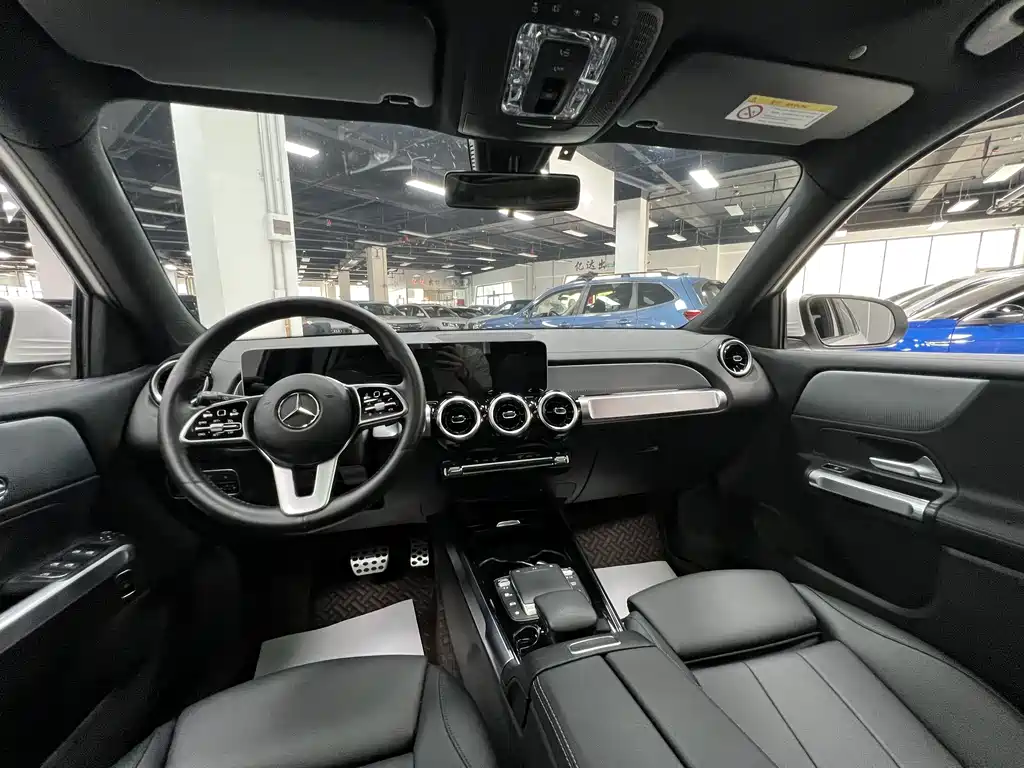 Mercedes-Benz GLB 2020 — фото 17