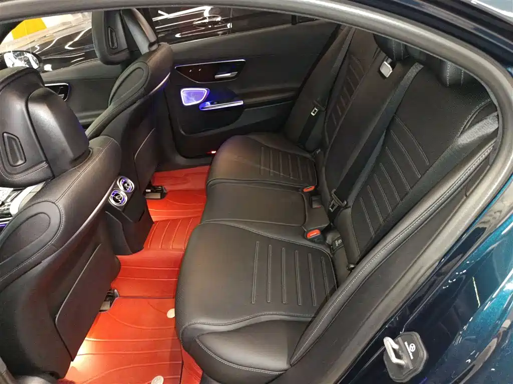 Mercedes-Benz C-Class 2022 — фото 17