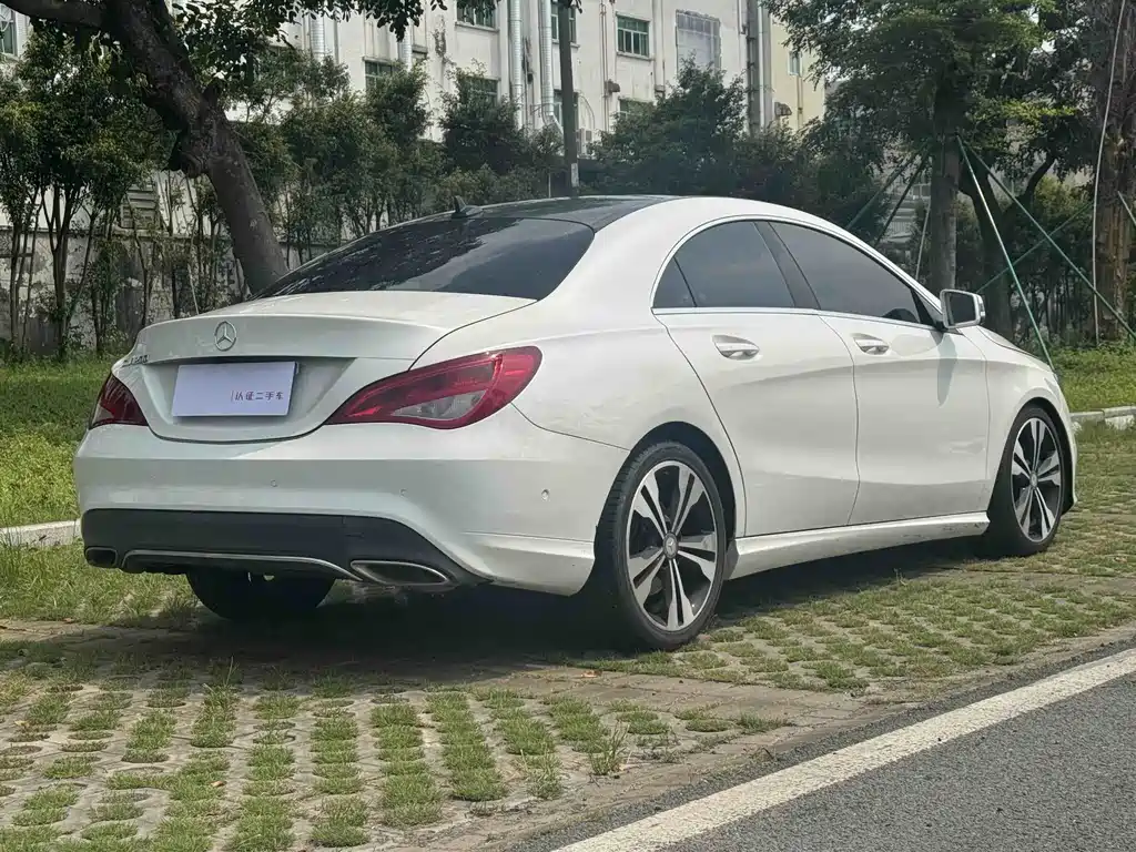 Mercedes-Benz CLA 2017 — фото 19