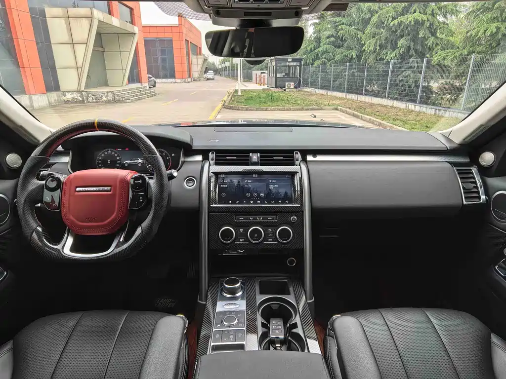 Land Rover Discovery 2021 — фото 20