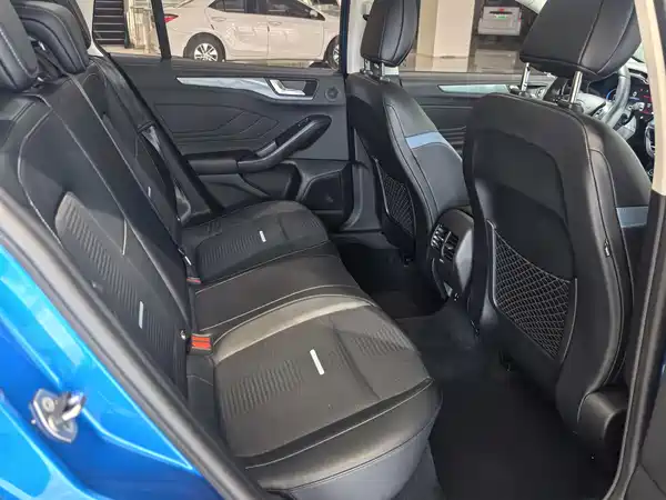 Ford Focus 2021