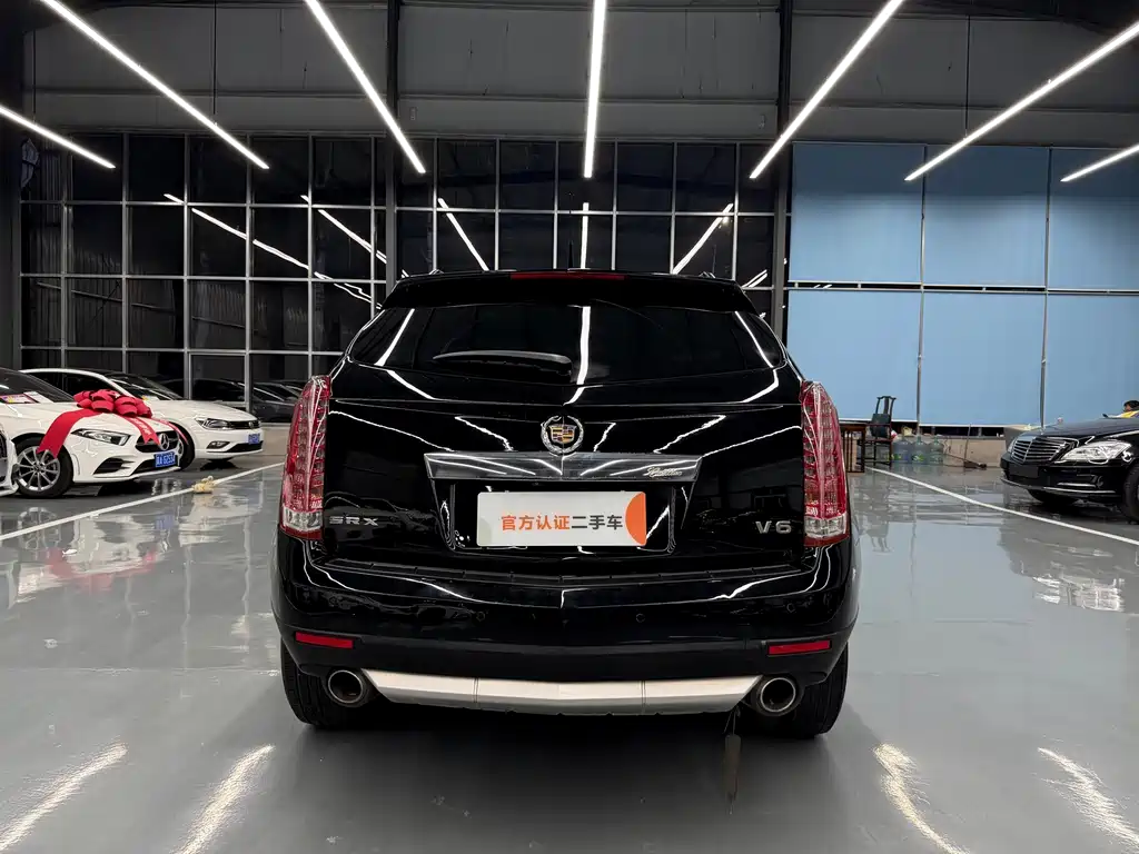 Cadillac SRX 2013 — фото 16