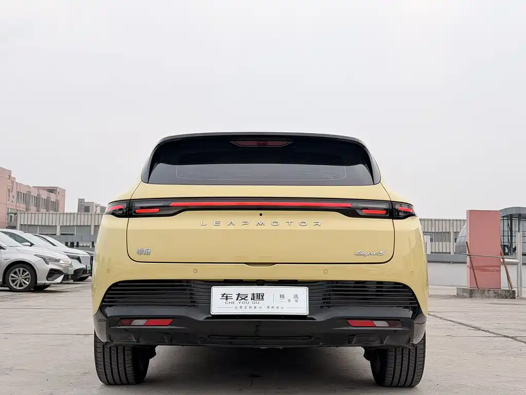 Leapmotor Lafa5 2025 — фото 10
