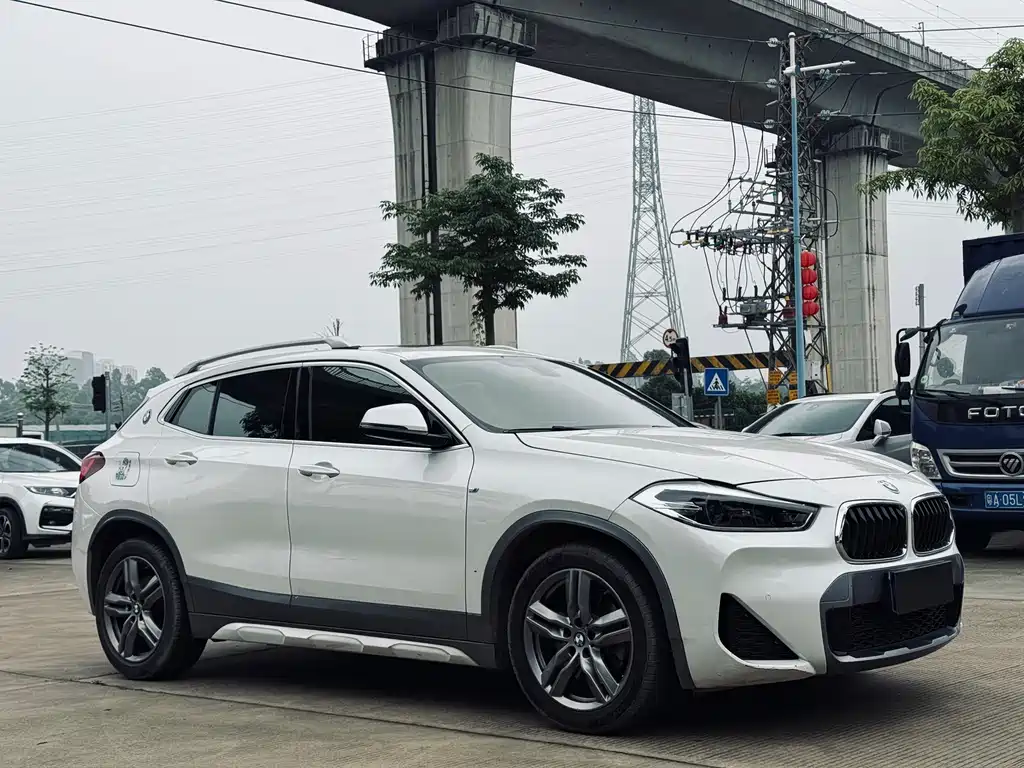 BMW X2 2021 — фото 3