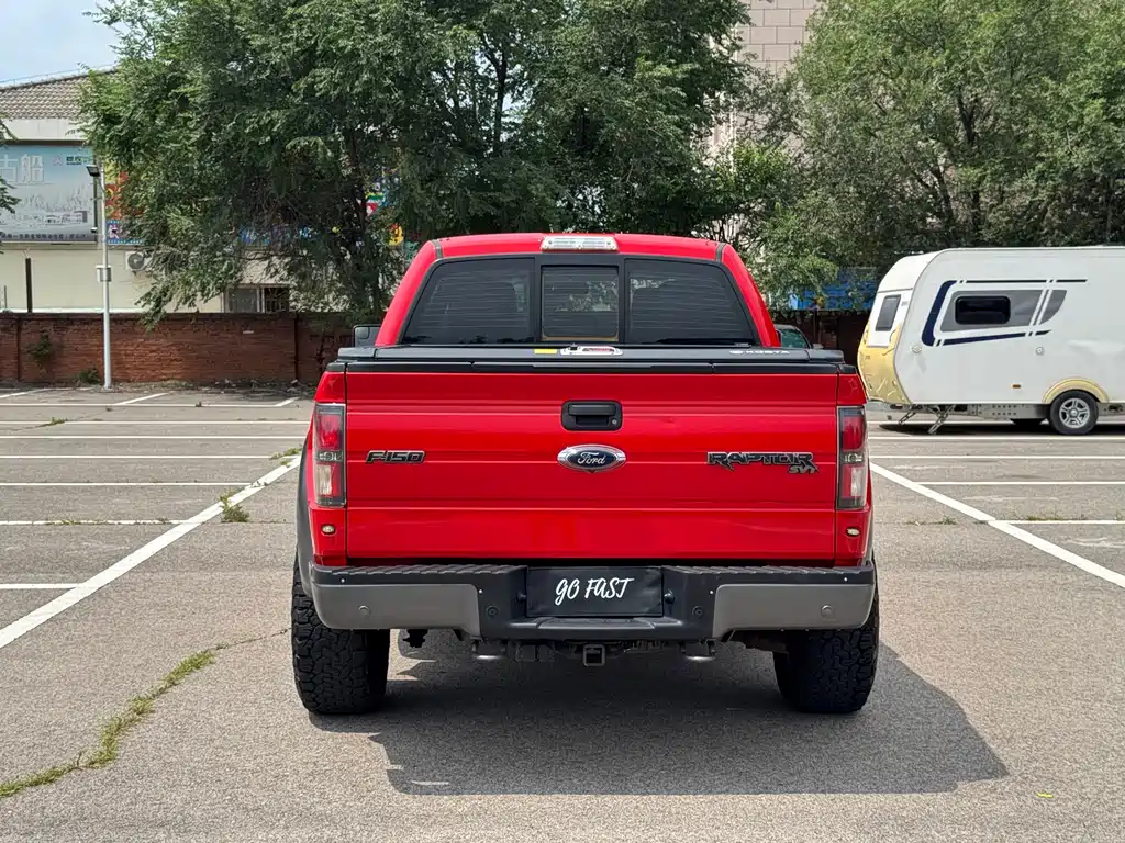 Ford F-150 Raptor 2014