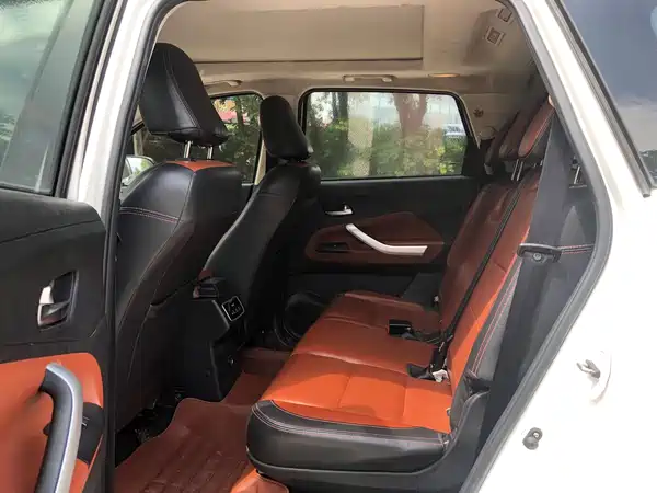 BAIC Huansu S3 2016