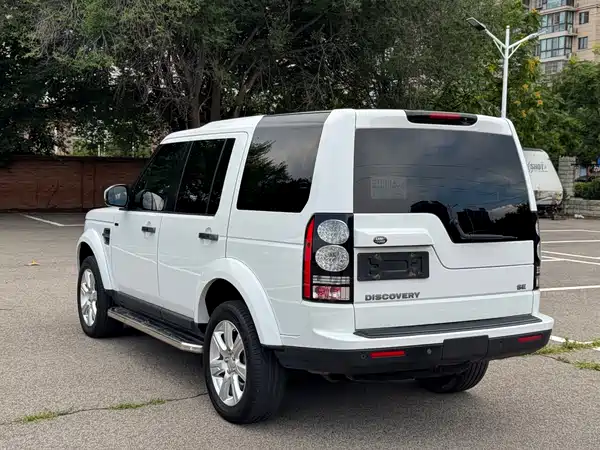 Land Rover Discovery 2014