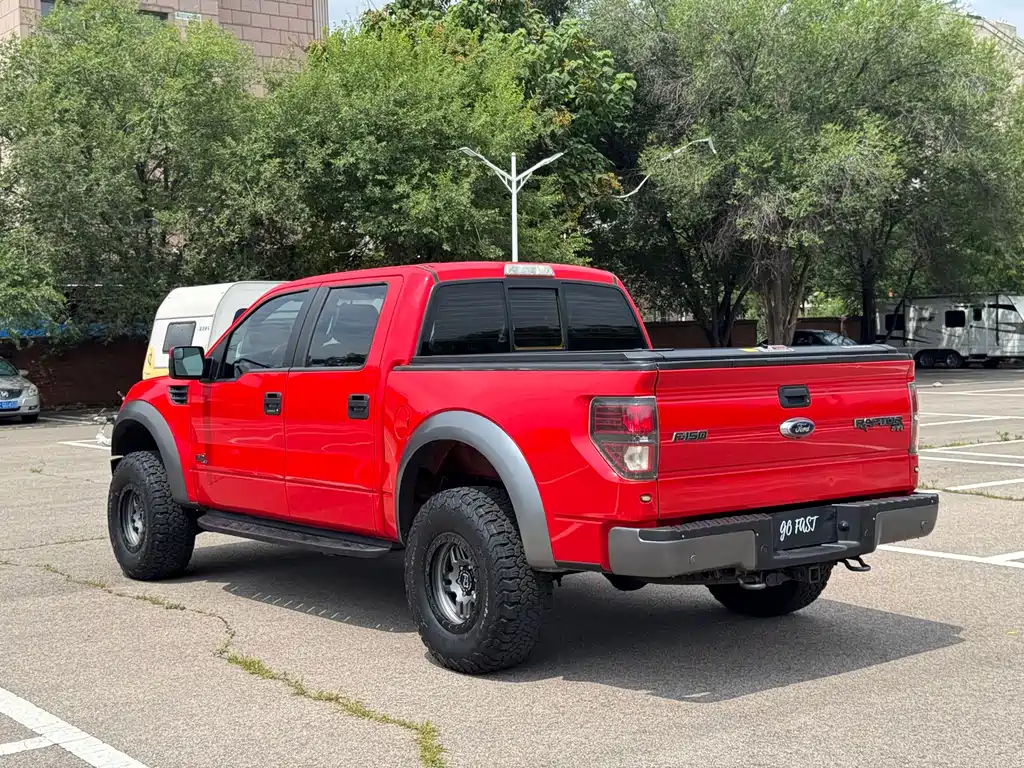 Ford F-150 Raptor 2014