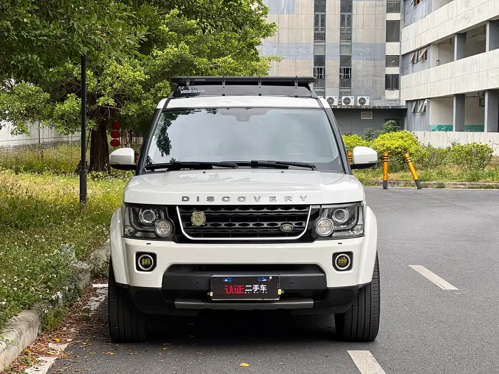 Land Rover Discovery 2015 — фото 2