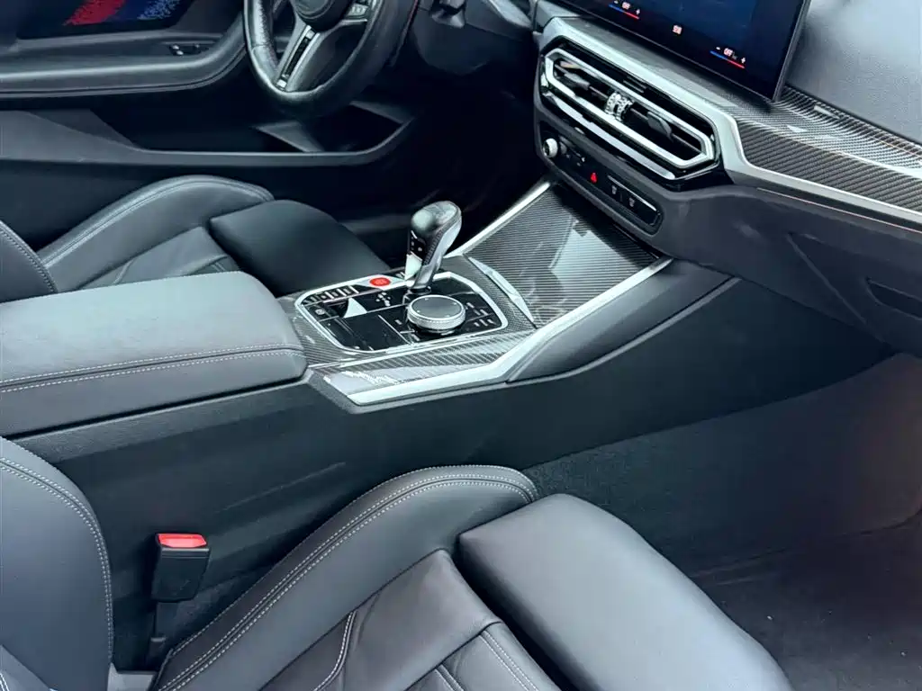 BMW M2 2024 — фото 10